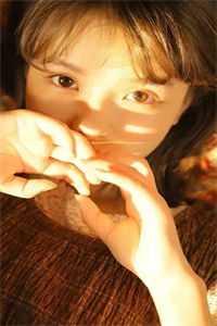 美女竞和老板办公室做出这种事